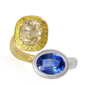 «Инь и Янь» кольцо с желтым бриллиантом и сапфиром