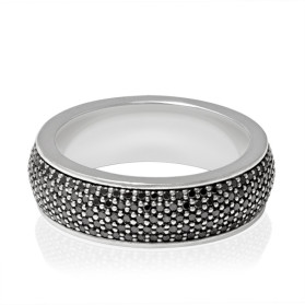 Обручальное кольцо с черными бриллиантами