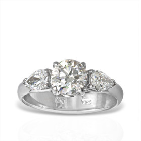 «Великолепие» кольцо с бриллиантами
