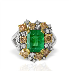 «Полянка» кольцо с изумрудом и бриллиантами
